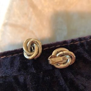 Clip on Trifari goldtone Love knot earrings